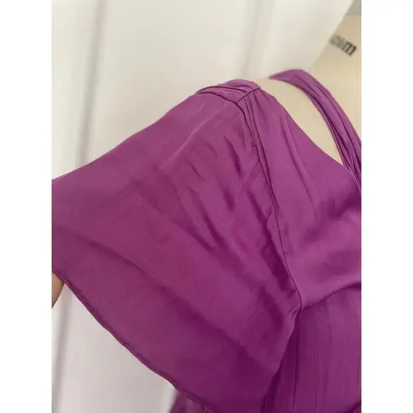 Anthropologie - Chic V-neck Short Purple Mini Dress with Flowy Sleeve, size 10 - Picture 6 of 12